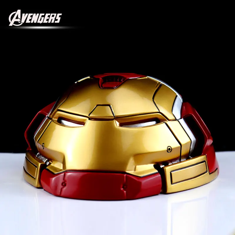 New Iron Man Ashtray With Lid Hulkbuster Armor Detachable Outdoor Cigarettes Tray Home Bedroom Office Tabletop Decoration Gifts