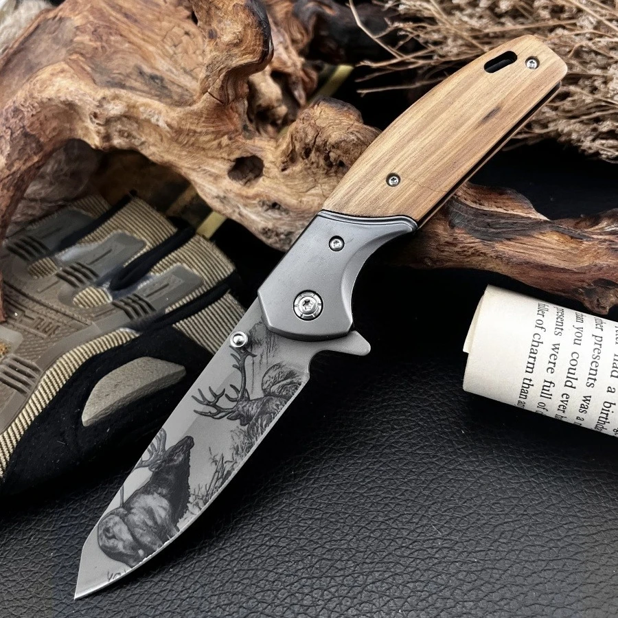 

Компактный складной нож с деревянной ручкой, лезвие 5Cr13Mov, высокая твердость и острая кромка, подходит для кемпинга и портативного использования.