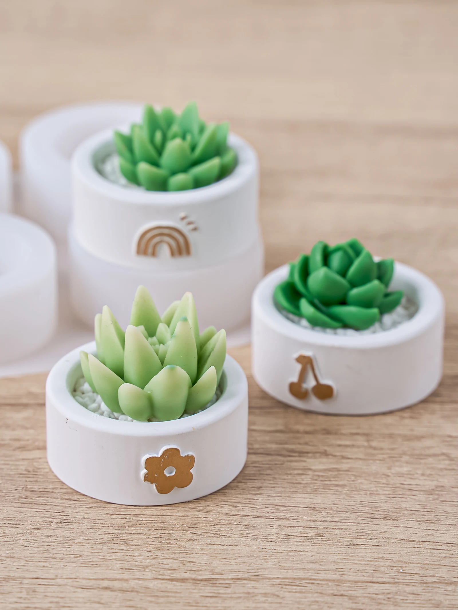 Round Candle Cup Holder Silico - Kraft Box Candle review and price