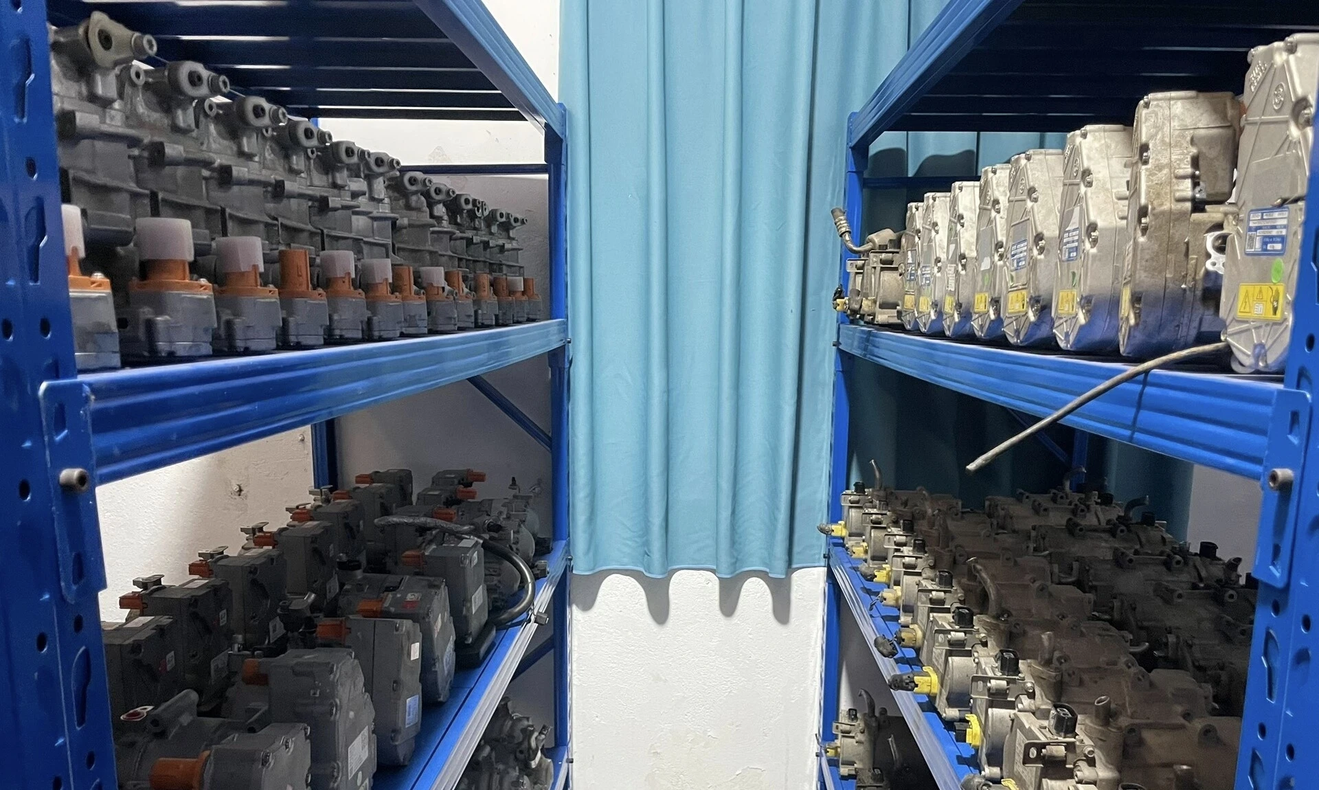 Cheapest Original Factory Parts Air Conditioning Compressor for All BYD Models ,Air Conditioning Compressor  in Stock for Sale