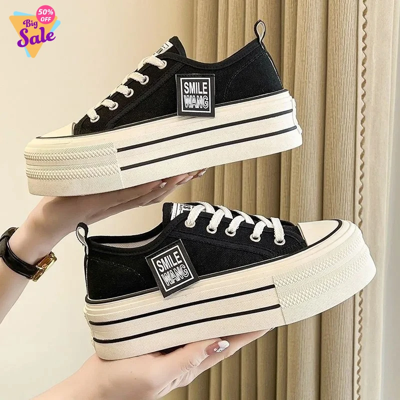 

2026 New Women's Black Platform Canvas Sneakers Lace-up Comfortable Shoes Fashion Outdoor Multi-functional Sports Canvas Shoes