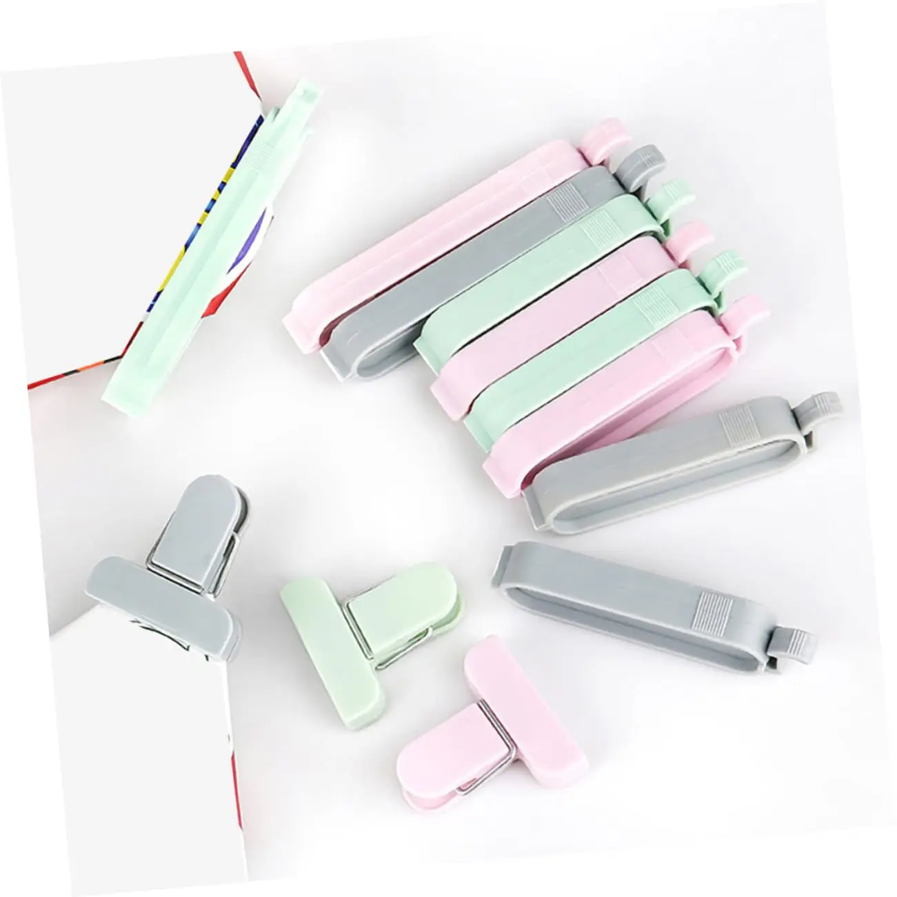 1 set of 12 snack sealing clips, household tools, debris bag clips, kitchen bag sealing machine, practical clip sealing tools