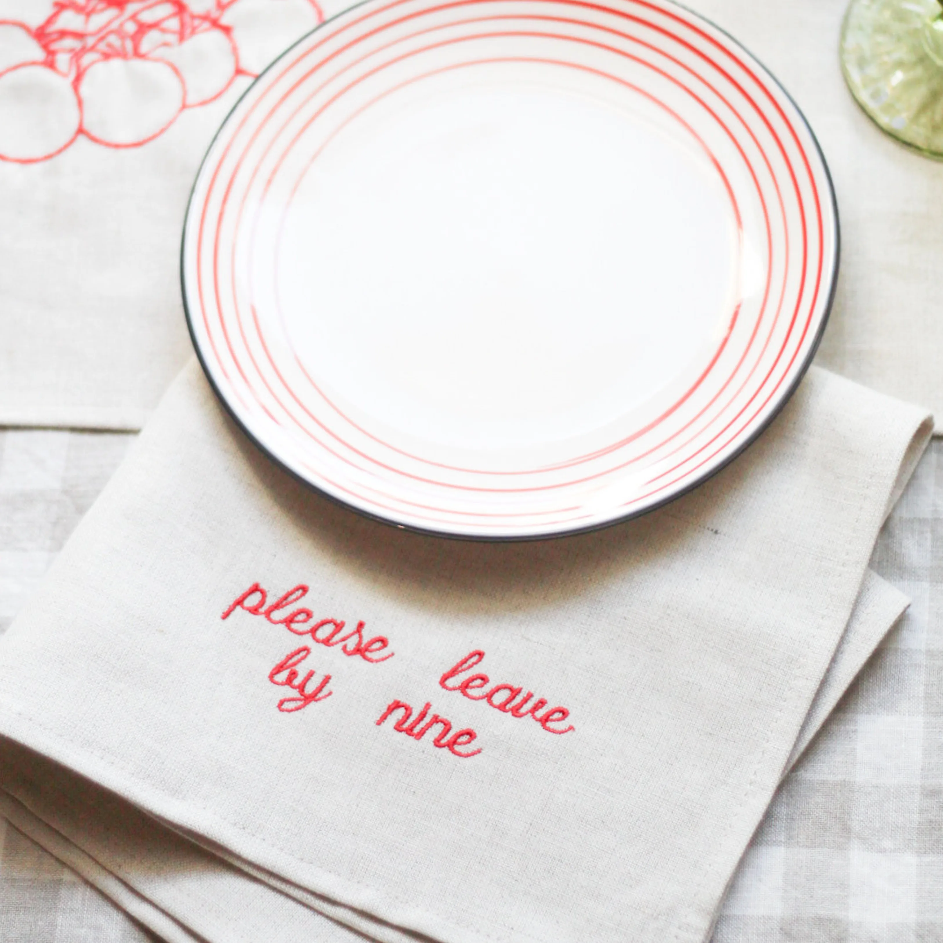 10 Customized Names |   Handmade Personalized Embroidered Name Design Cloth Napkins, High-End Party Favors, Housewarming Gifts, Afternoon Tea Gifts, Premium Quality, Custom Embroidered Items for Weddings and Banquets,