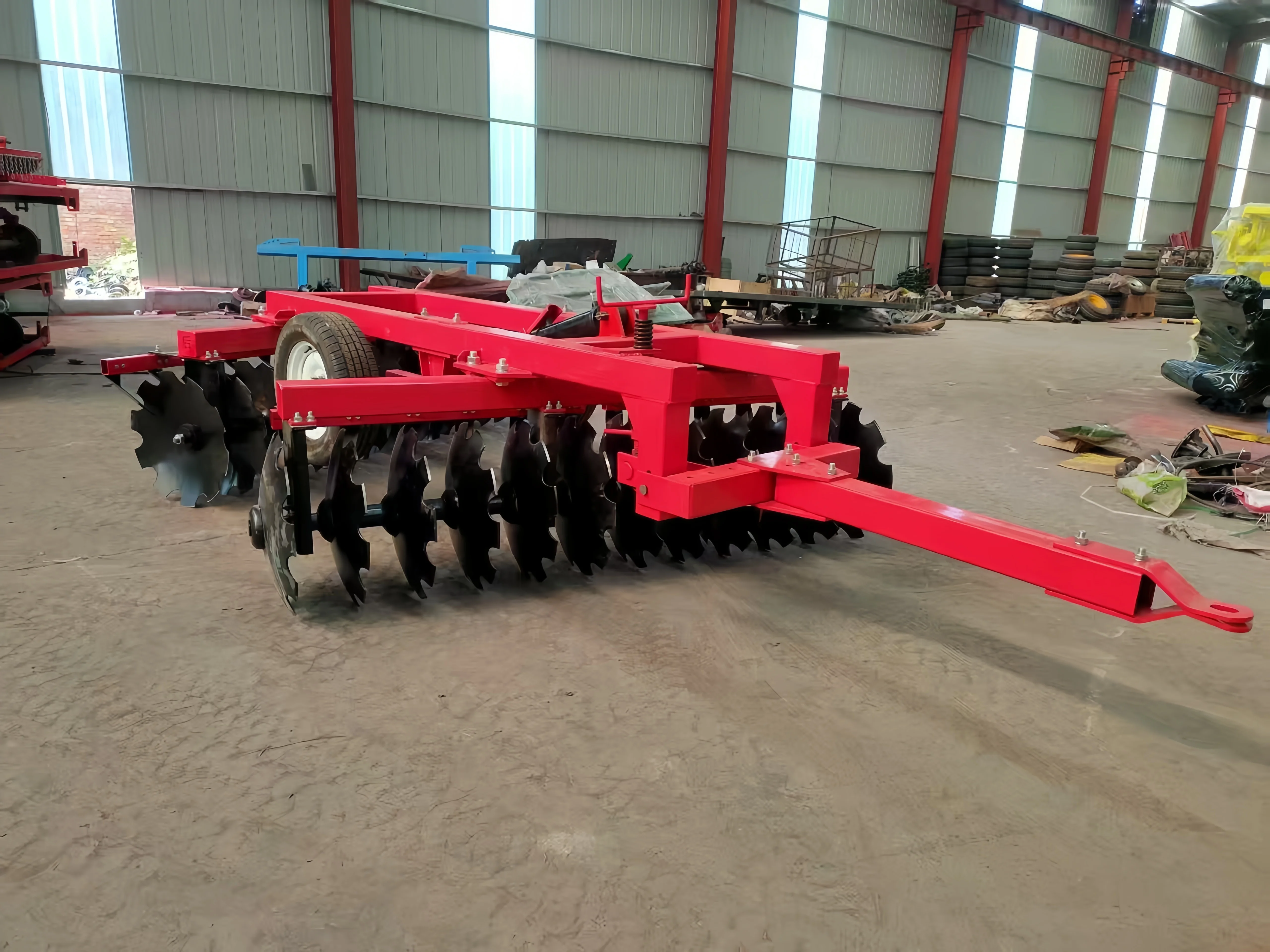 Four-Wheel Tractor Towed Heavy Disc Harrow Agricultural Machinery For Farm Plowing Wasteland Reclamation Farmland Cultivation