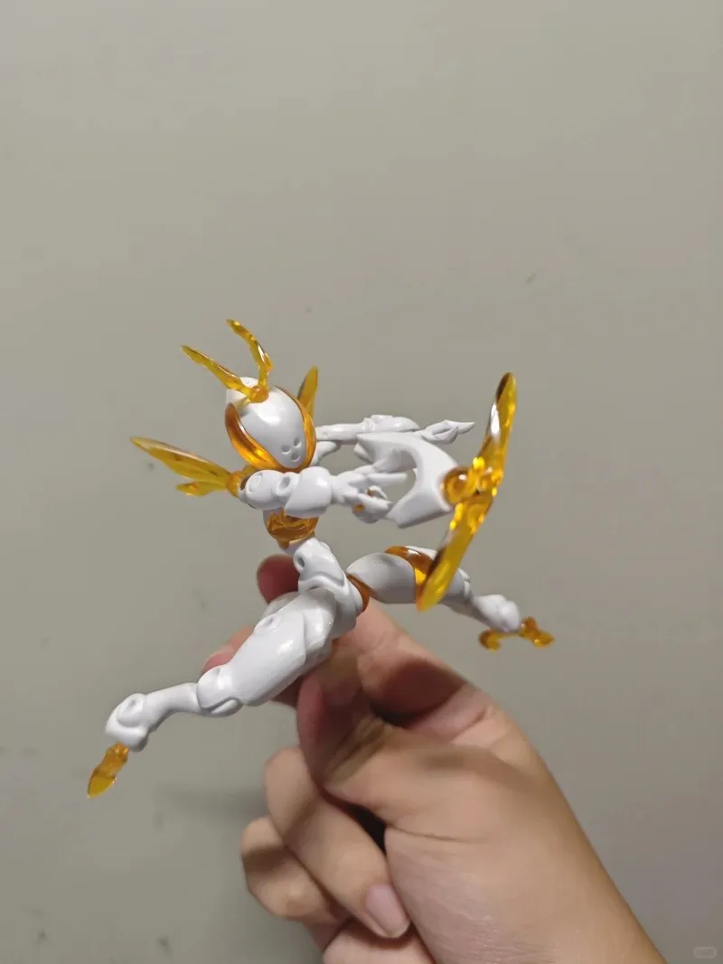 In-Stock Japanese So-Ta "Bee Void" Articulated Assembled Animal Mecha Toys / Mini Figurines (Blind Box & Gashapon)