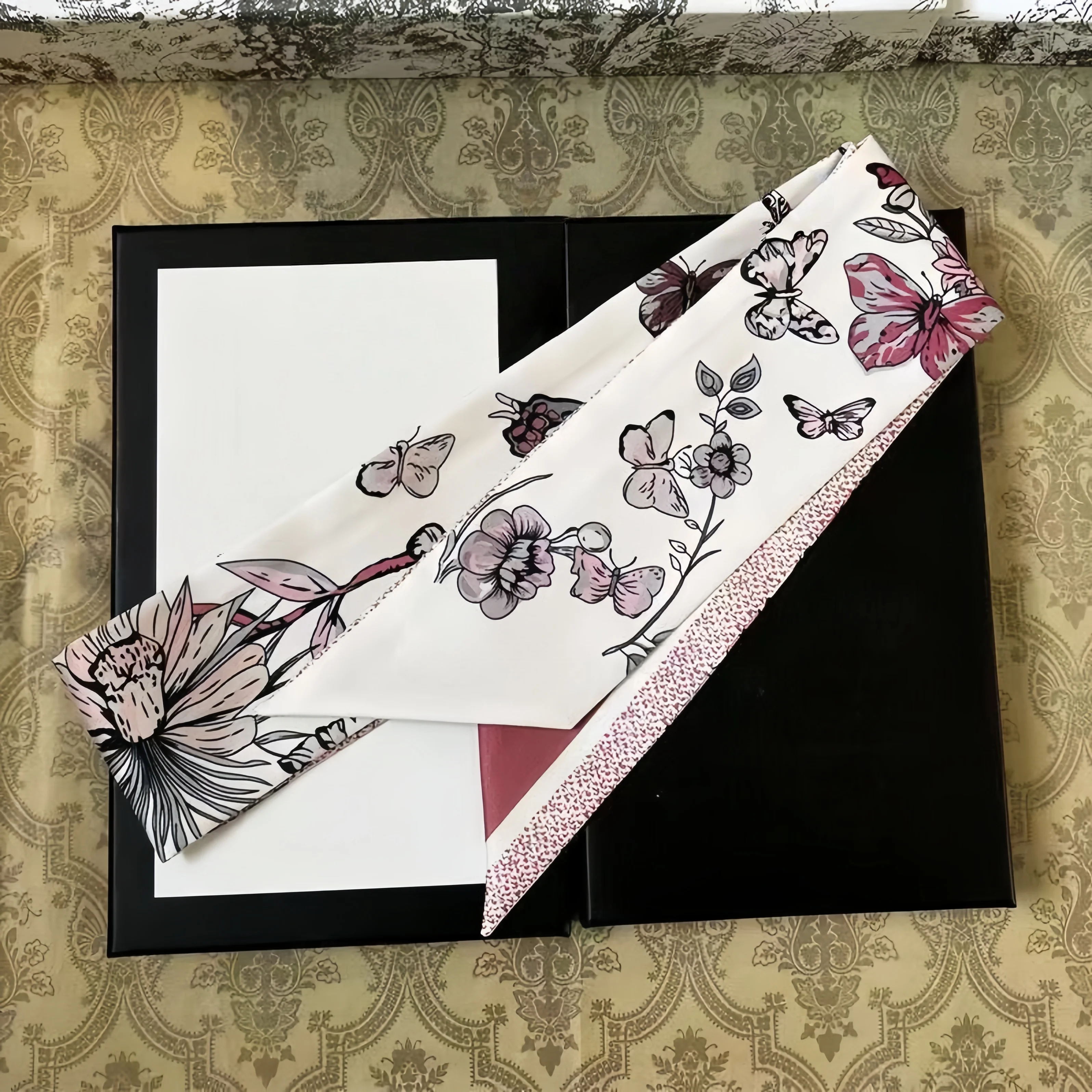 nuove-sciarpe-lunghe-di-seta-di-lusso-stampa-a-nastro-francese-fascia-per-capelli-con-farfalle-sciarpa-di-seta-di-alta-qualita-collana-nastro-laccio-per-borsa-fascia-per-capelli-regalo