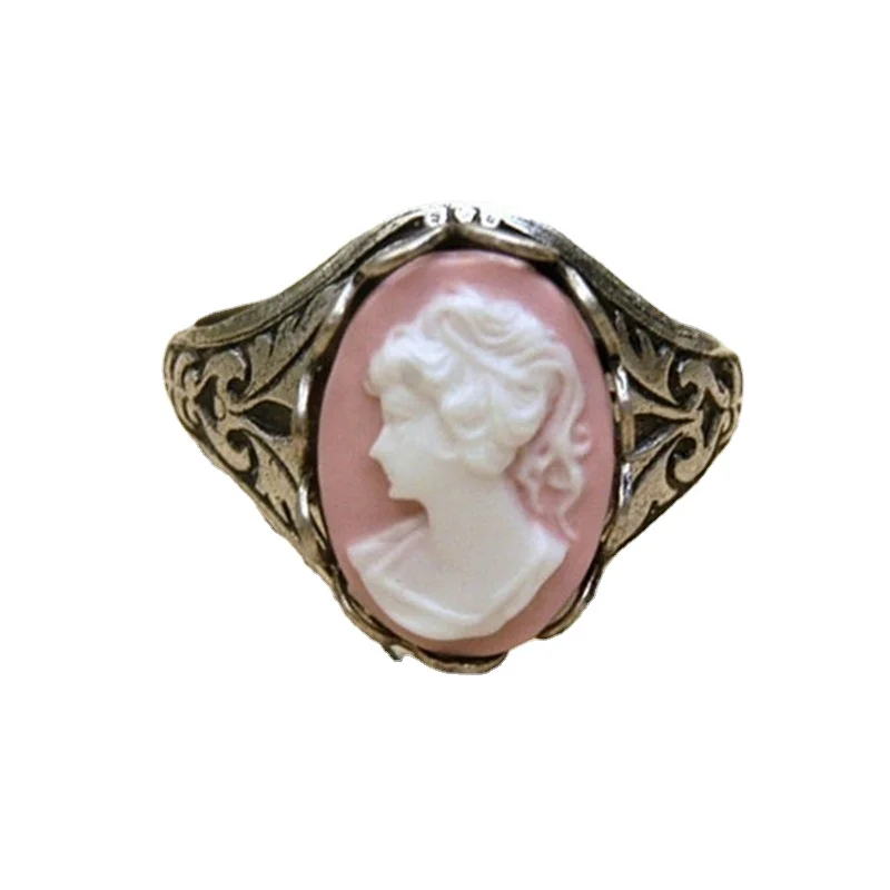 Ring Camee: Een Uitstekende Kies voor Vrouwelijke Sieraden