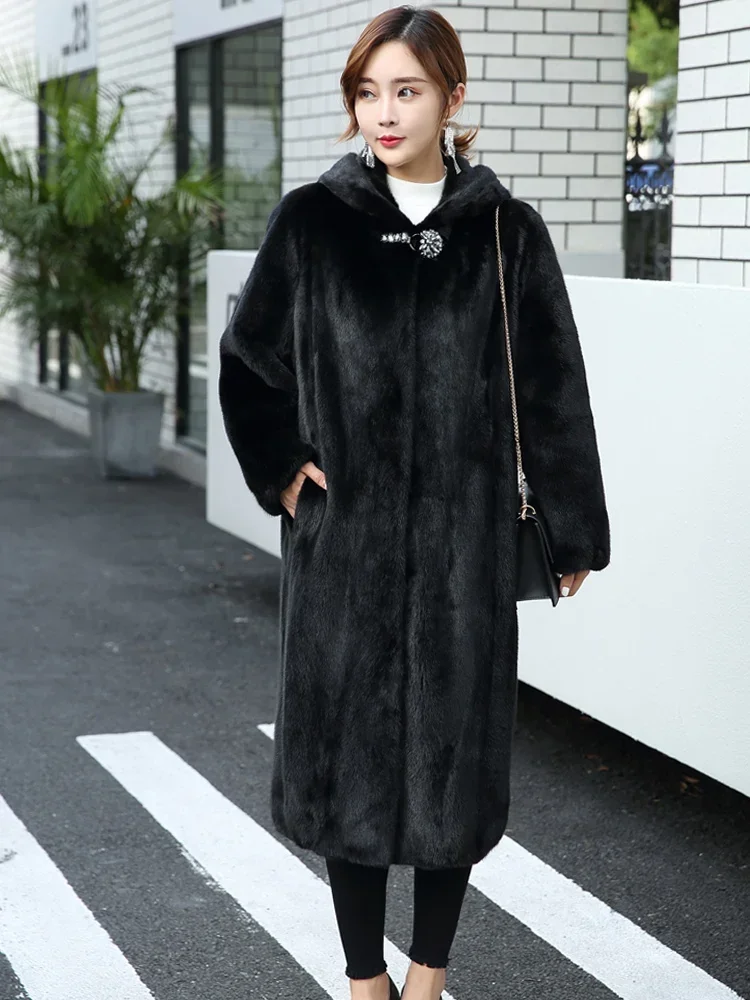 Prawdziwe futro z norek Płaszcze zimowe 2024 Luksusowe futro damskie Ciepłe kurtki z futra norki dla kobiet z kapturem Długa 110cm Casacas Para Mujer SGG
