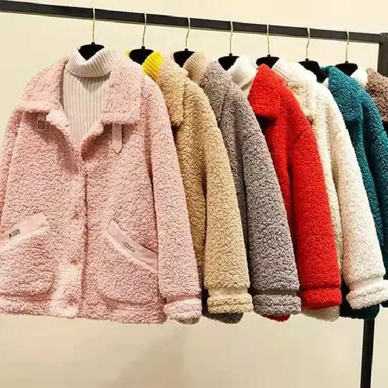 Thick Lamb Wool Coat Women Jacket 2022 Winter New Single Breasted Loose Grain Velvet Pocket Fur All-in-one Short Cardigan Female