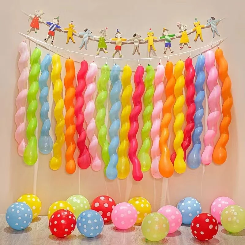 Internet celebrity birthday parties and party balloon sets with atmospheric elements such as long stripes, spirals, macarons, po