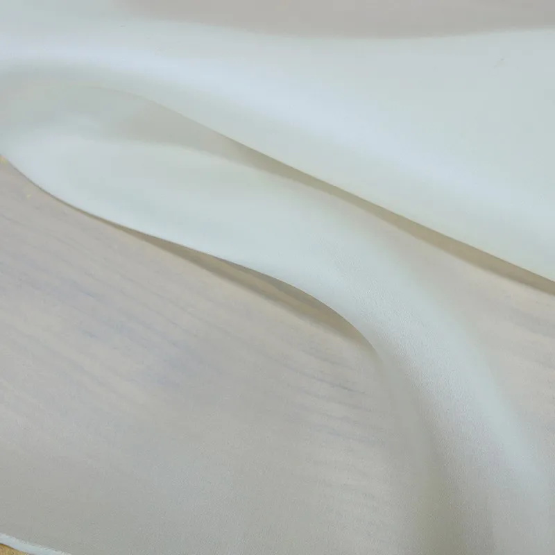 

16 momme satin in natural white 135CM wide free-cut high-end pure silk fabric