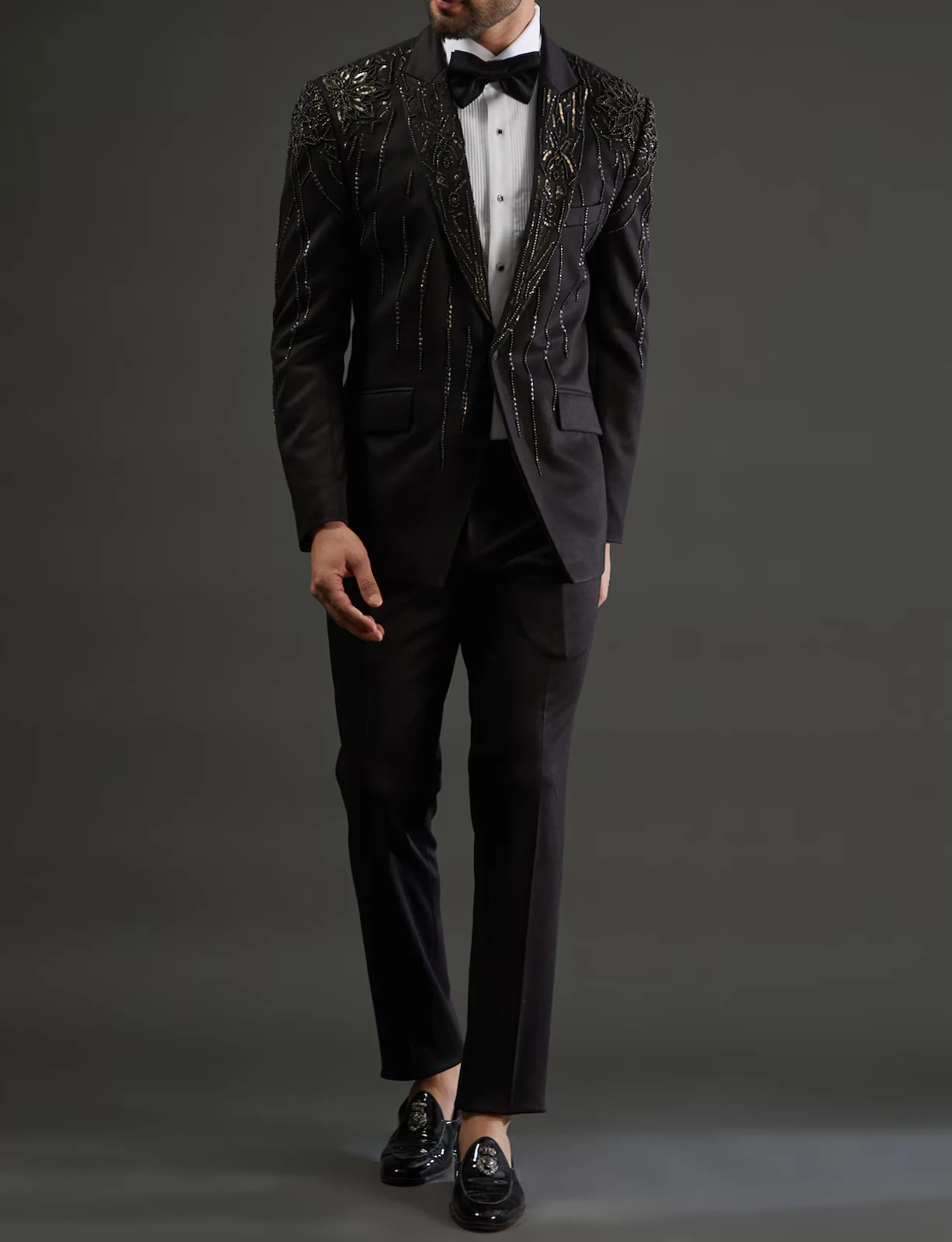 Designer Beaded Men Suits For Wedding Single Breasted Peaked Lapel Tuxedos 2 Pcs Jacket Pants Evening Party Custom Made