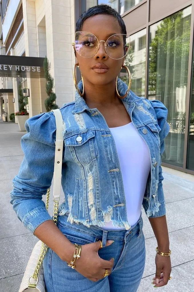 

Big Sale Spring Women Sexy Ripped Denim Jackets Vintage Casual Short Jean Jacket Puff Sleeve Winter Female Coat Streetwear