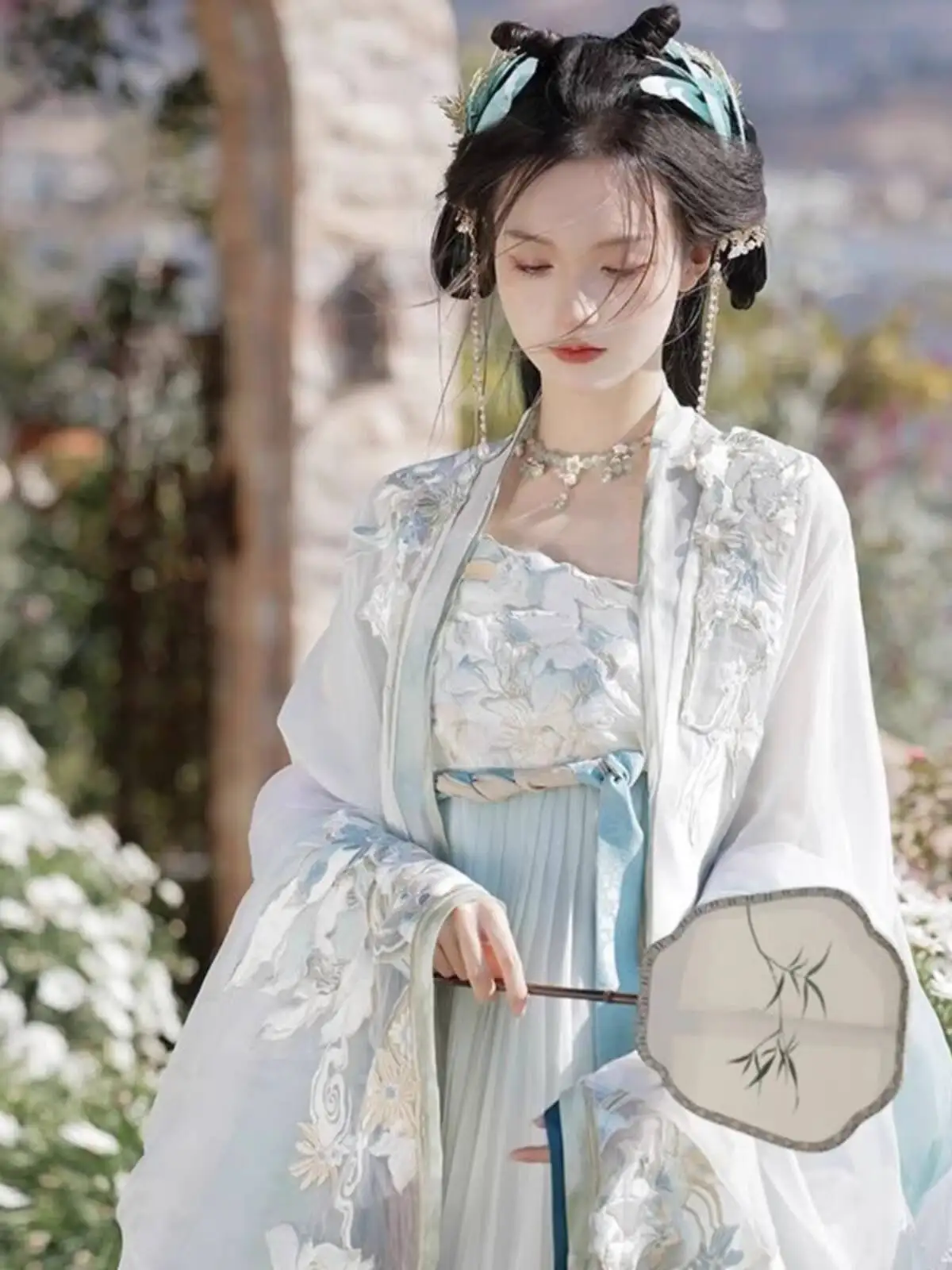 Tang Dynasty Hanfu Women's Skirt Heavy Embroidery Spring Stream Moonlight Wide Sleeve Fairy Hanfu Costume Cosplay Halloween