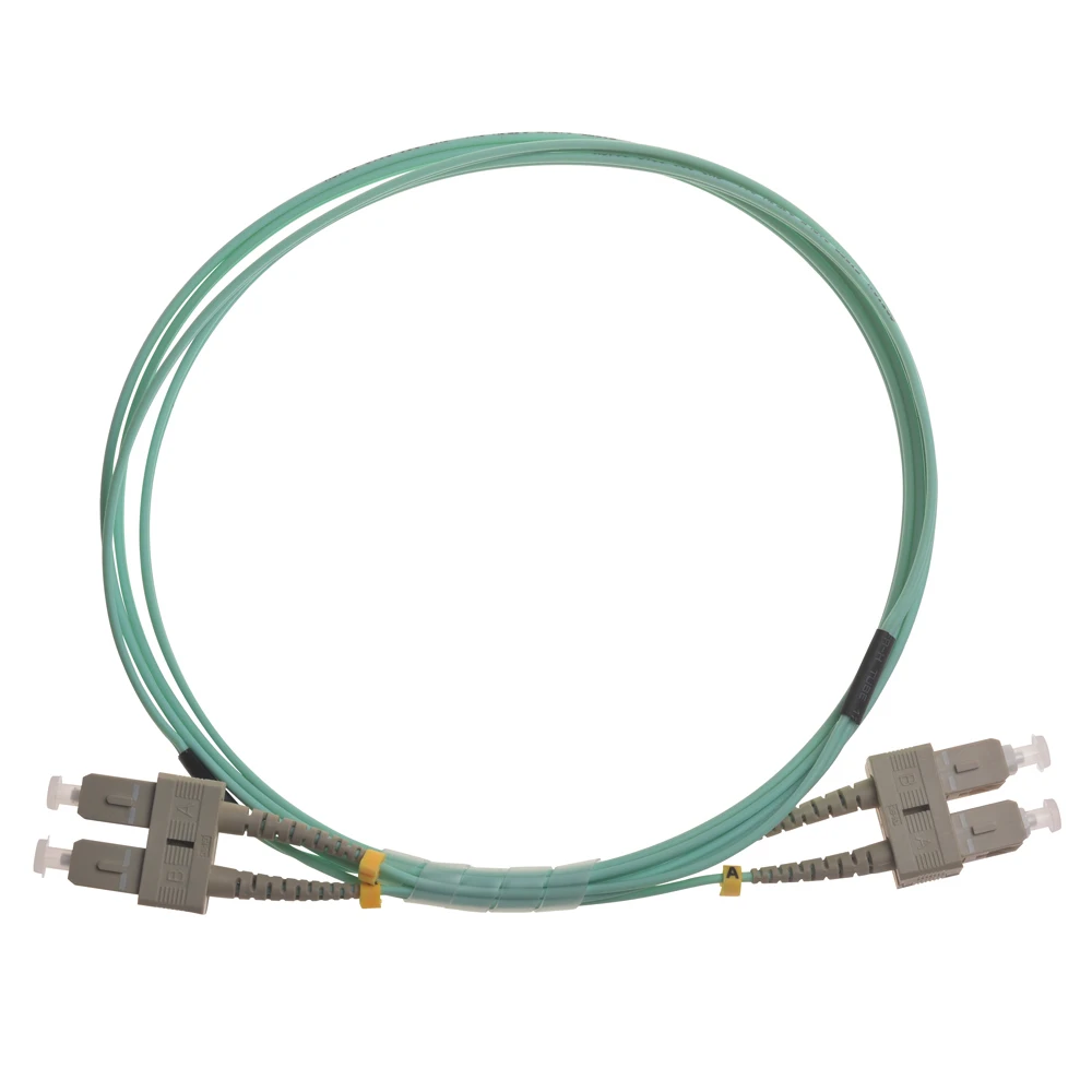 SC Conectores libremente combinados Cable de conexión de fibra óptica Apc Upc 2,0 mm DM OM3 OM4 FTTH Cable de conexión óptico