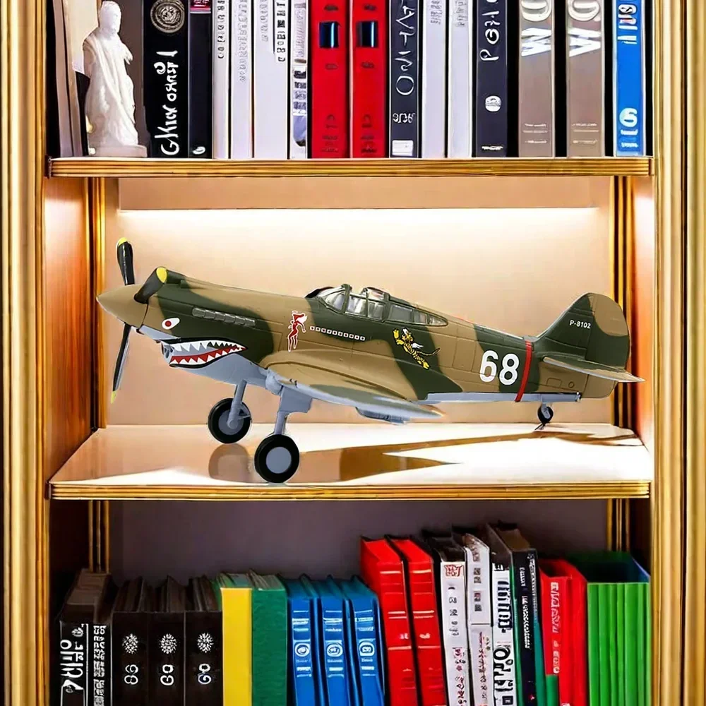 2024 New Diecast AMER  Chinese P-40C Fighter, US Flying Tiger 2 Squadron 68 # P40 Finished Aircraft Model 1/72 Scale Gift Toy