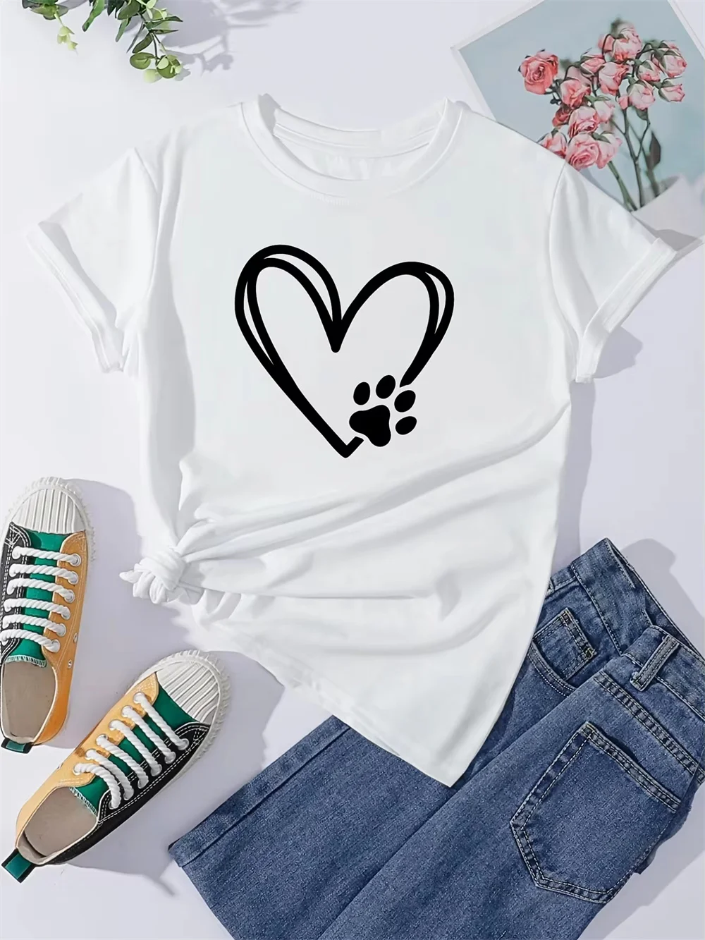 T-shirt manica corta con stampa impronta di cuore e cane t-shirt Casual girocollo elasticizzata leggera da donna girocollo divertente stampa Casual