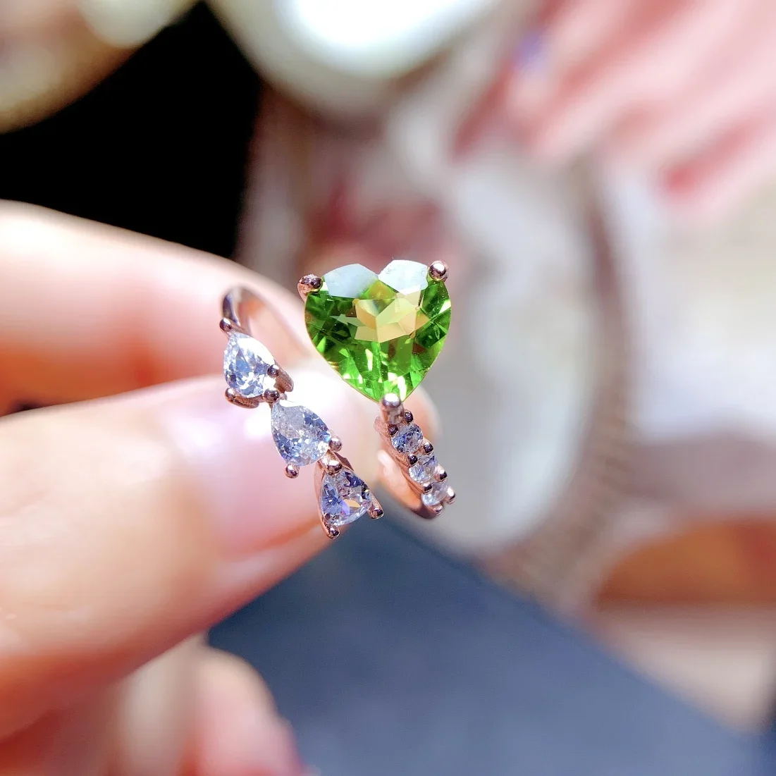 

Sterling Silver 925 Engagement Ring Women's Luxury Free Shipping Peridot Natural Gemstone Savre Stone Jewelry Original Date