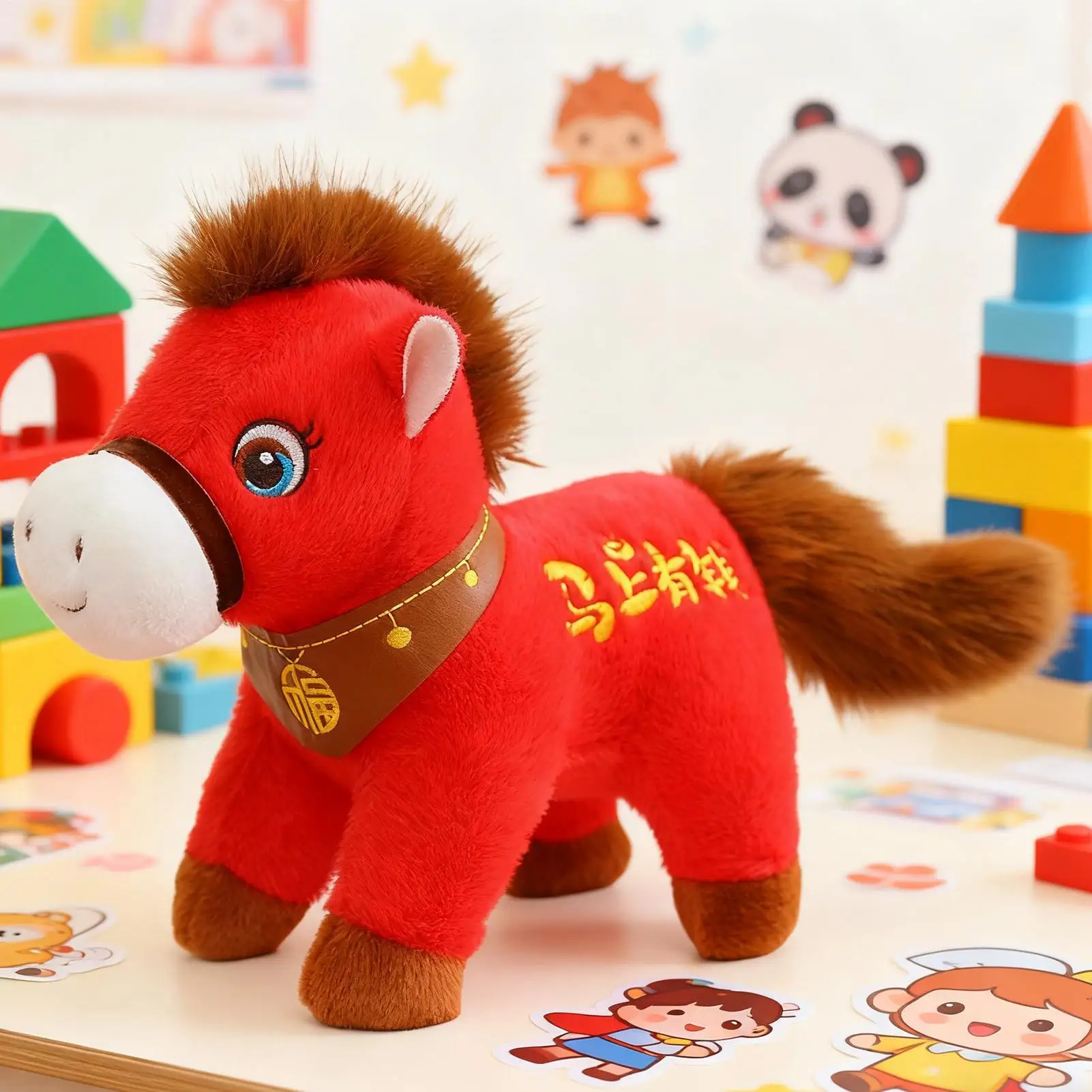 

2026 Лошадь-талисман, плюшевая мягкая милая китайская мультяшная кукла-животное, плюшевая лошадь, игрушки для автомобилей, сумок, витрины, дома, школы, офиса