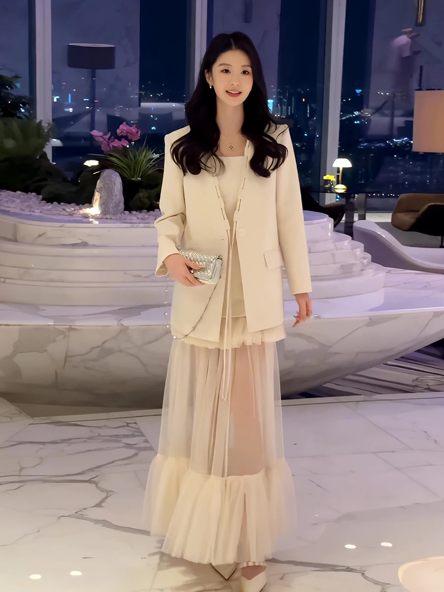 

Silver Ironed Suit Jacket Neckless Women's Fashion Set Three-Piece Ensemble Long Sleeve Polyester Spring Autumn New Arrival