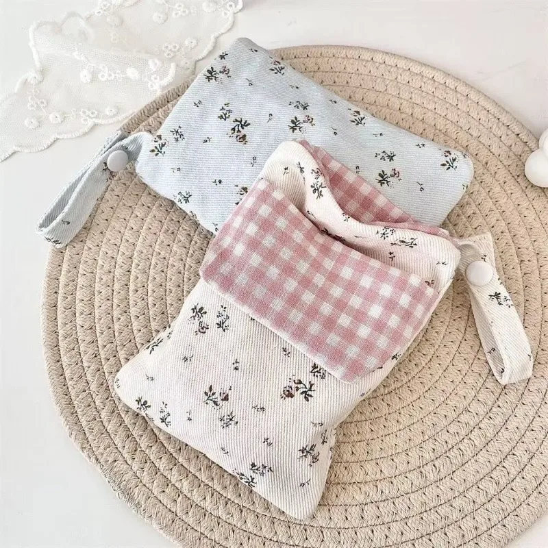 Korean Style Pen Bag Multi Purpose Nurse Pen Insertion Double Layered Large Capacity Storage with Handle Design School Supplies