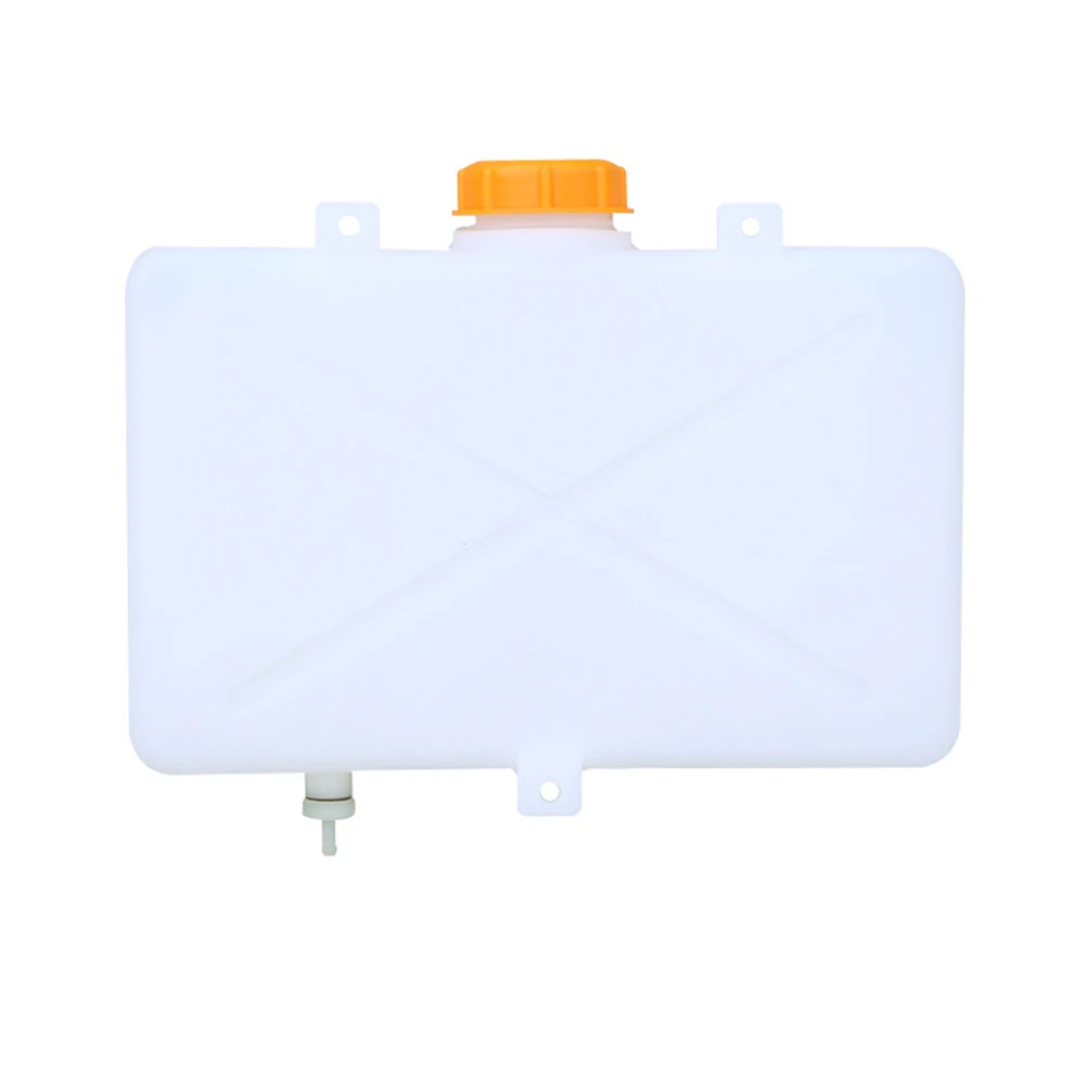 

7L Portable Spare Tank Container Gasoline Storage Tank For Most Motorhomes Car Truck Caravan Plastic Gasoline Storage