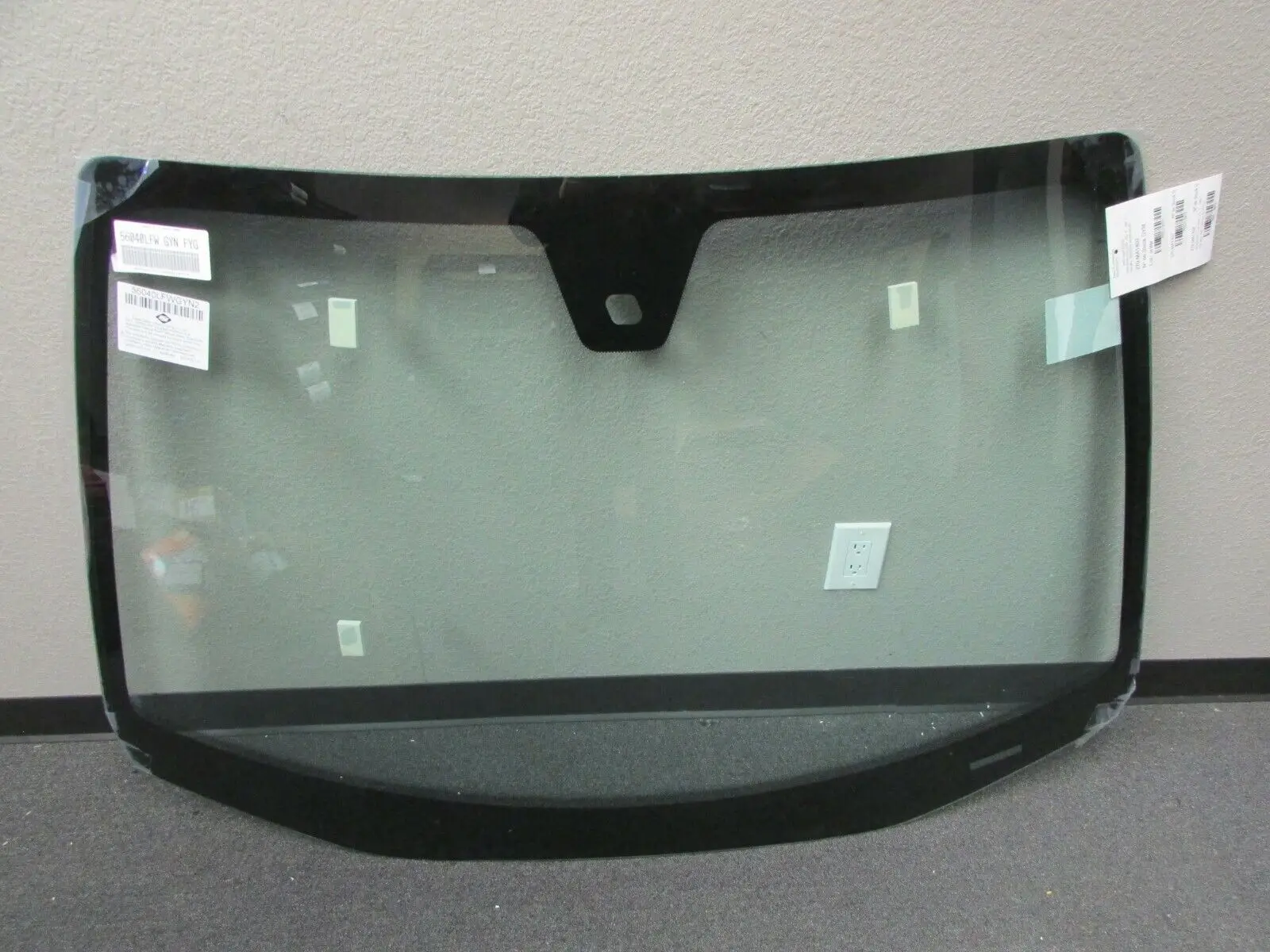 For 2005-2013 Maserati Quattroporte, New Windshield Glass, Aftermarket, P/N 83744100