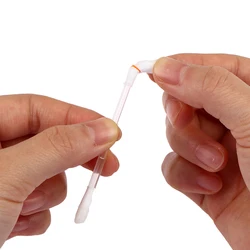 50pcs Vitamin E Oil Swabs Stick Disposable VE Cotton Swab Protect Lip Gum Anti-dry Moisture Use Before Teeth Whitening