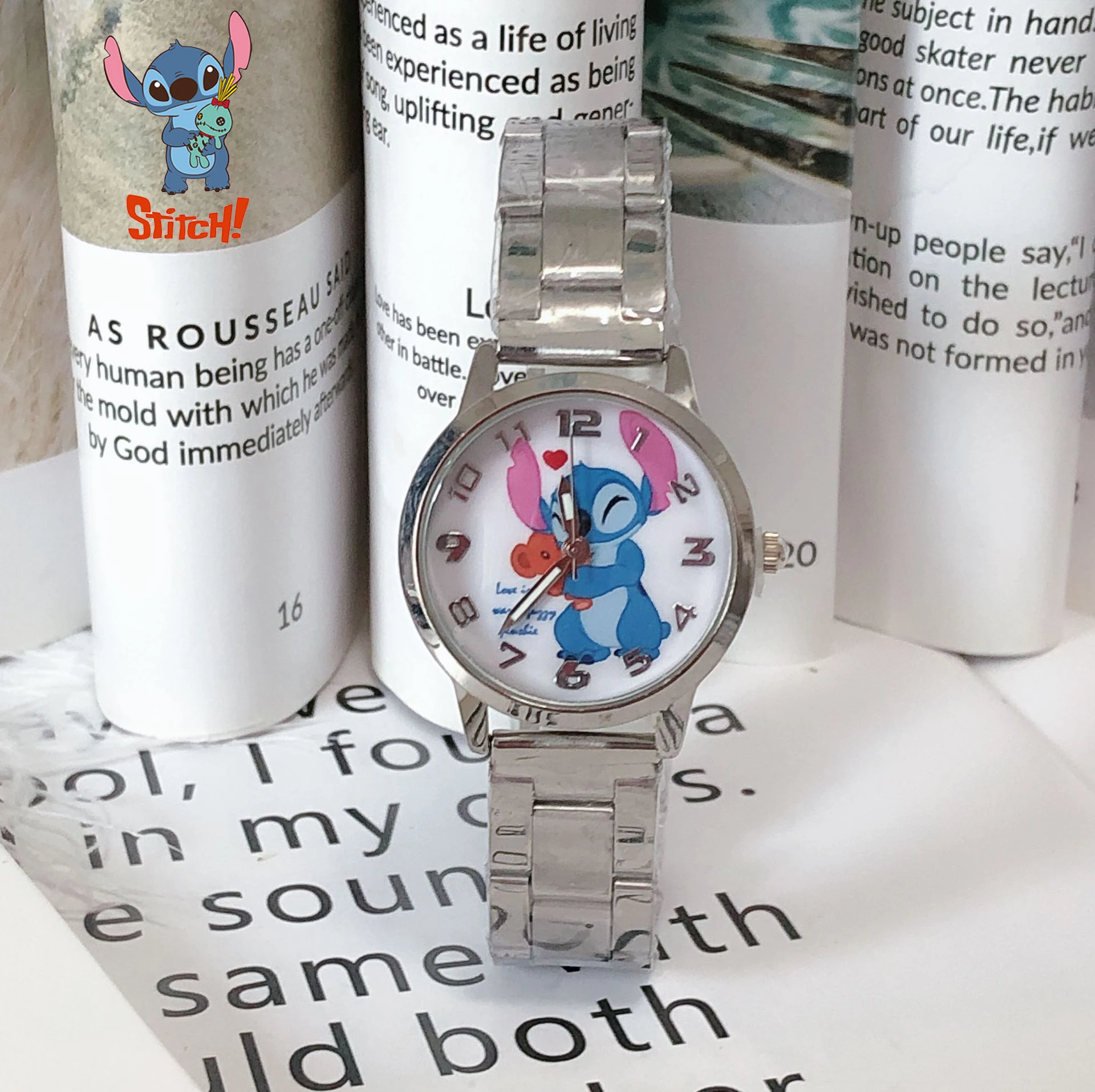 Disney mickey Cartoon Fashion Children\'s Watch Lovely Stitch Stainless Steel Children\'s Waterproof Watch Holiday Gift