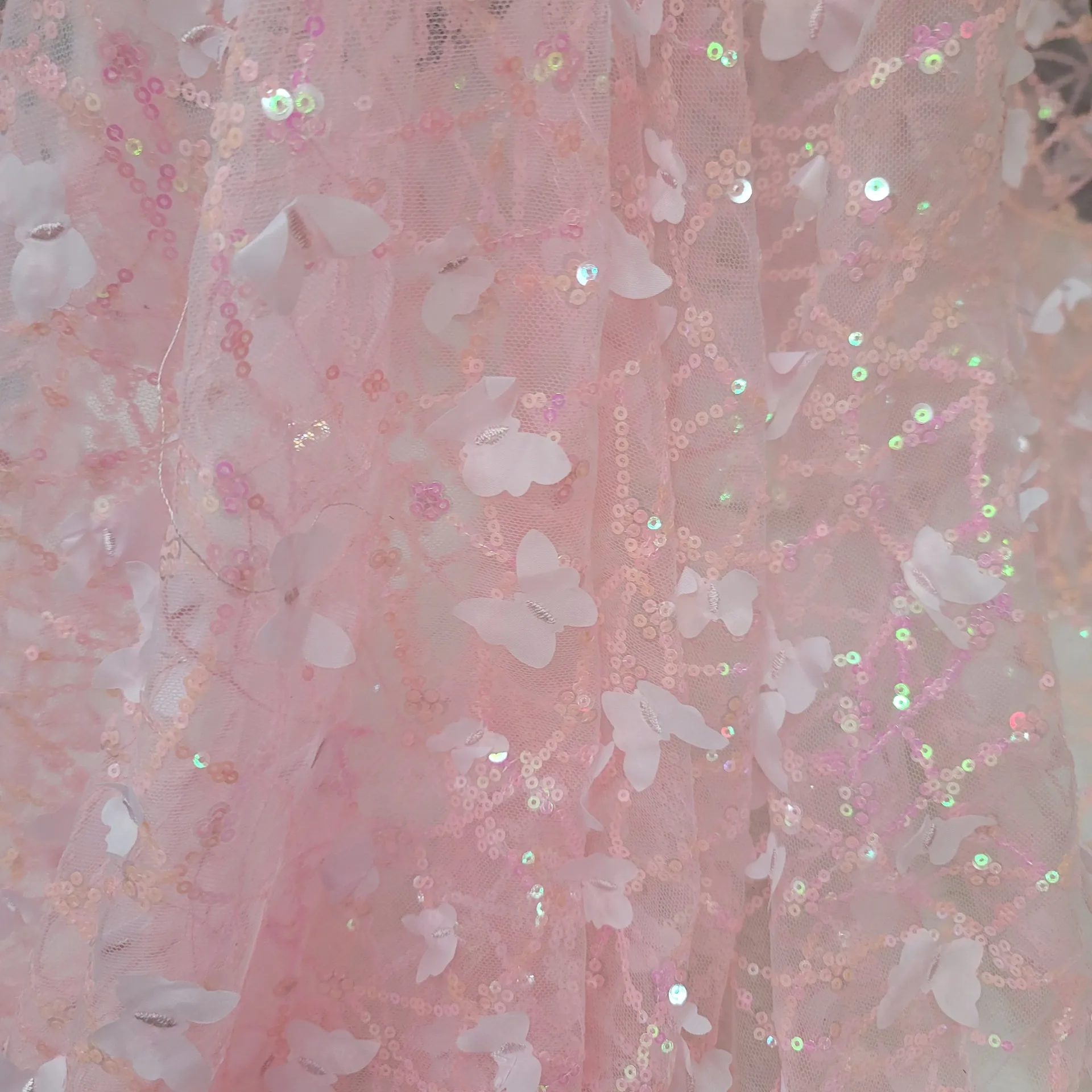 

1 Yard White/Black 3D Butterfly Sequin Mesh Fabric – 1.5m Wide for Wedding & Stage Costumes, Elegant Vintage Style