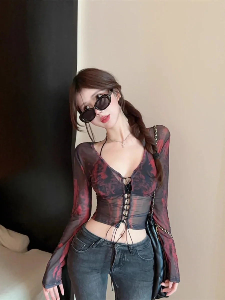 Seksowny kardigan damski z nadrukiem tie-dye w kropki, odkrywający brzuch, idealny na wiosnę, dopasowany, wyszczuplający, długi...