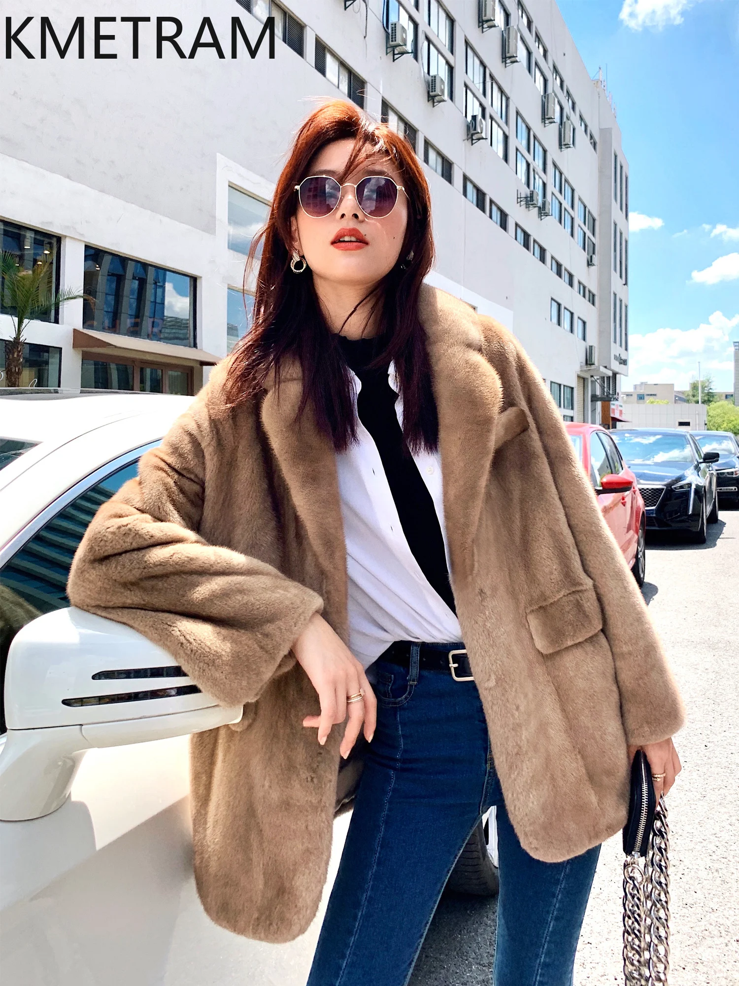 KMETRAM 100% سترة فرو المنك المخملية امرأة الموضة السترة على غرار طوق معطف الفرو الحقيقي الوافدين الجدد الشتاء النساء الملابس 2025 شوهبا