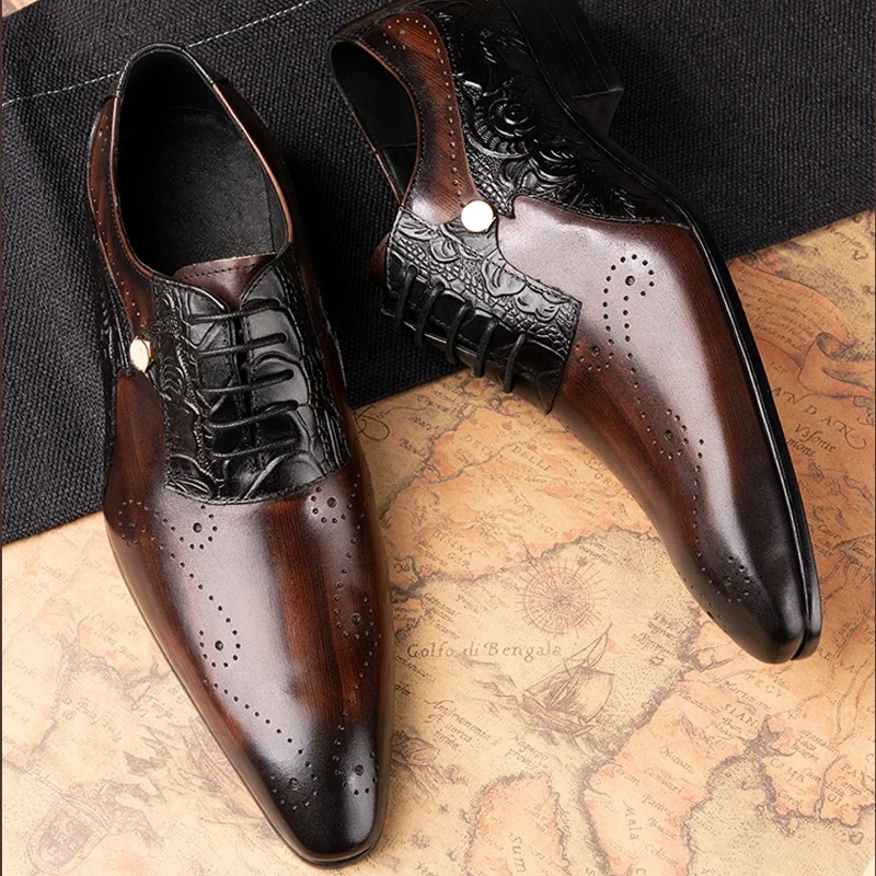 Handmade Mens Wedding Dress Brogue Shoes Genuine Leather Lace-up Latest Design Fashion Casual Shoes Man Pointed Dress Shoes