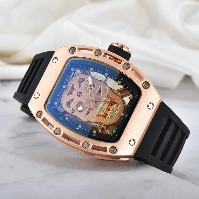 Luxury Quartz Wristwatch Men's Automatic Watch for Man Mechanical Men Gold Watches Hollow Space Casual Trend Luminous Waterproof