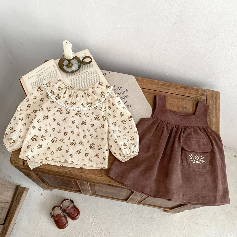 Autumn new 0-3 year old baby set baby girl ruffle collar floral long sleeved top+corduroy shoulder strap skirt