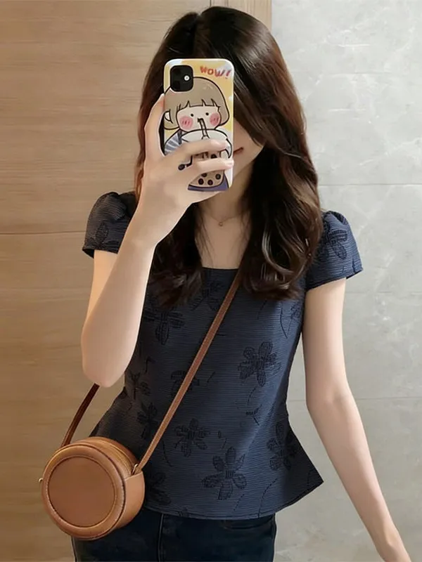 

Retro Miu Embroidered Shirt Women's Summer 2026 New Square Collar Waist Cinching Design Slimming Ageless Top Casual Style Sli...