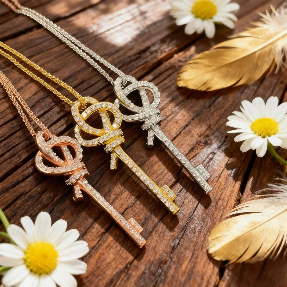 

Новое ожерелье с подвеской в виде ключа из тканого циркона с маленькими и большими размерами для женщин, модные ювелирные изделия 2025 года
