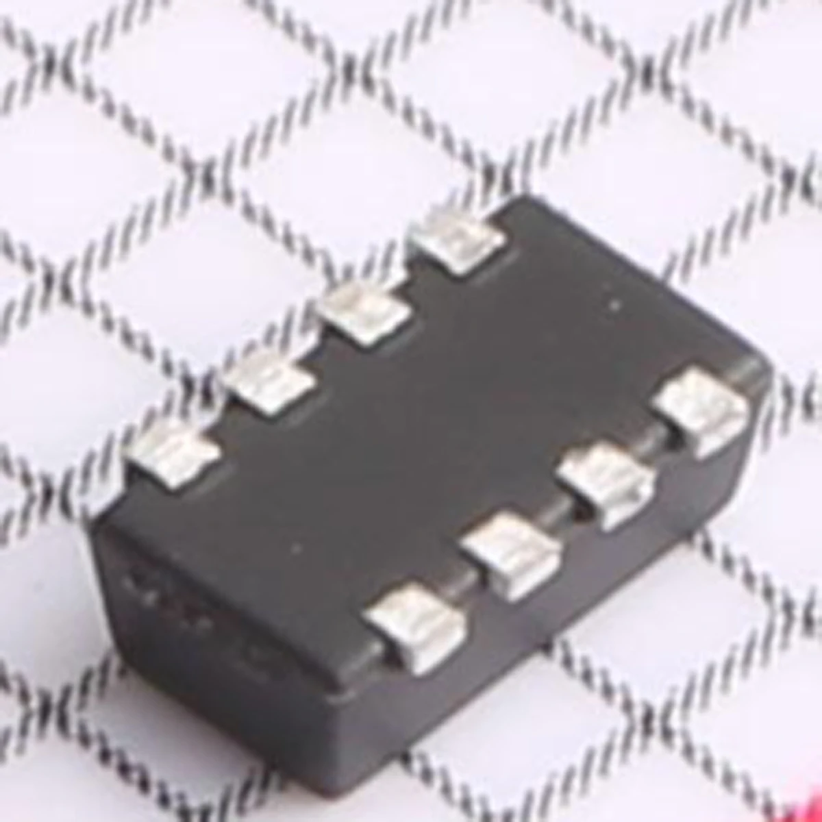 Si5504BDC بمناسبة EF جديد الأصلي MOSFET EF N/P-CH 30V 4A/3.7A 1206-8 ChipFET1206-8 1.5W 2.5A N و P قناة SI5504BDC-T1-GE3