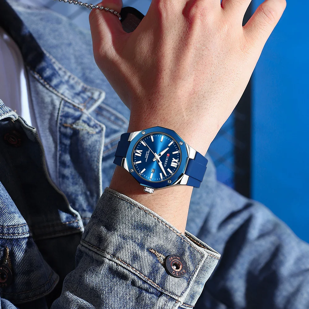 Simple Luxury Men's Quartz Wristwatch with Silicone Strap