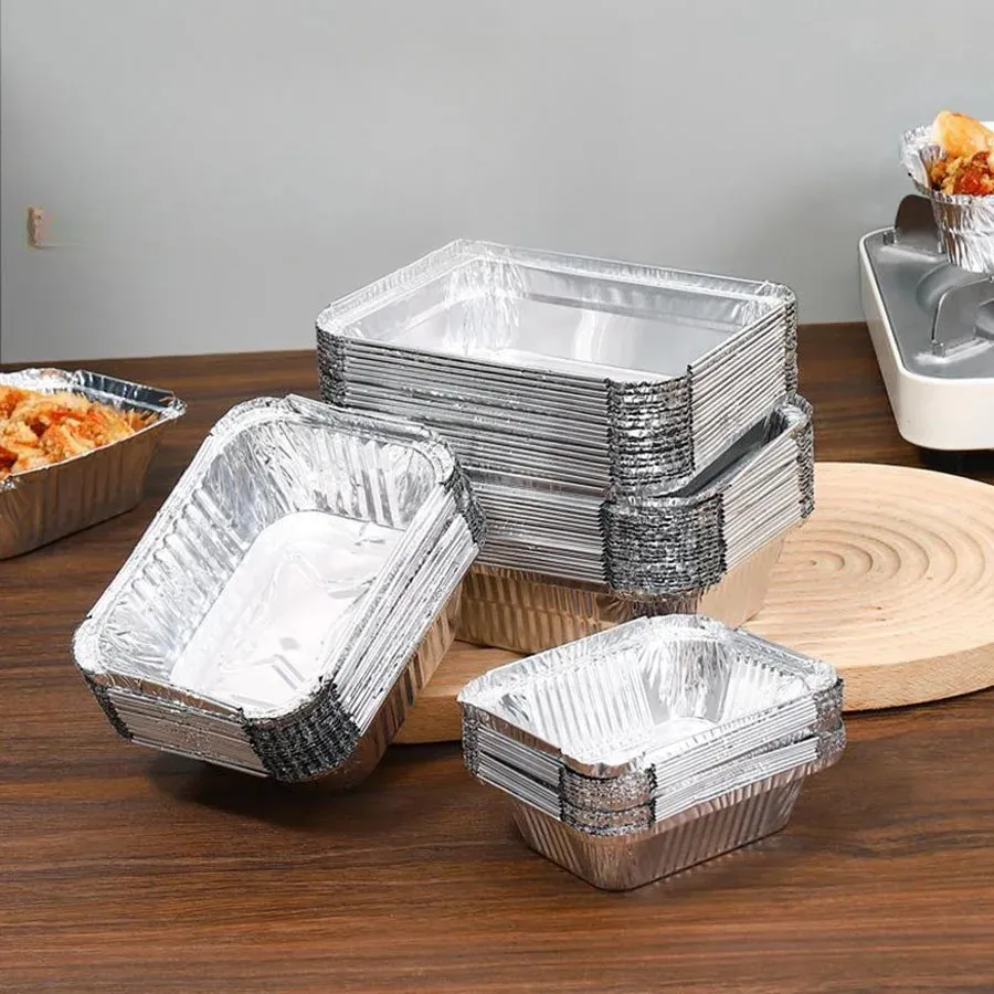 50 piezas de papel de aluminio desechable, varios tamaños, sartenes de hojalata son perfectas para cocinar, calentar, almacenar y preparar alimentos.