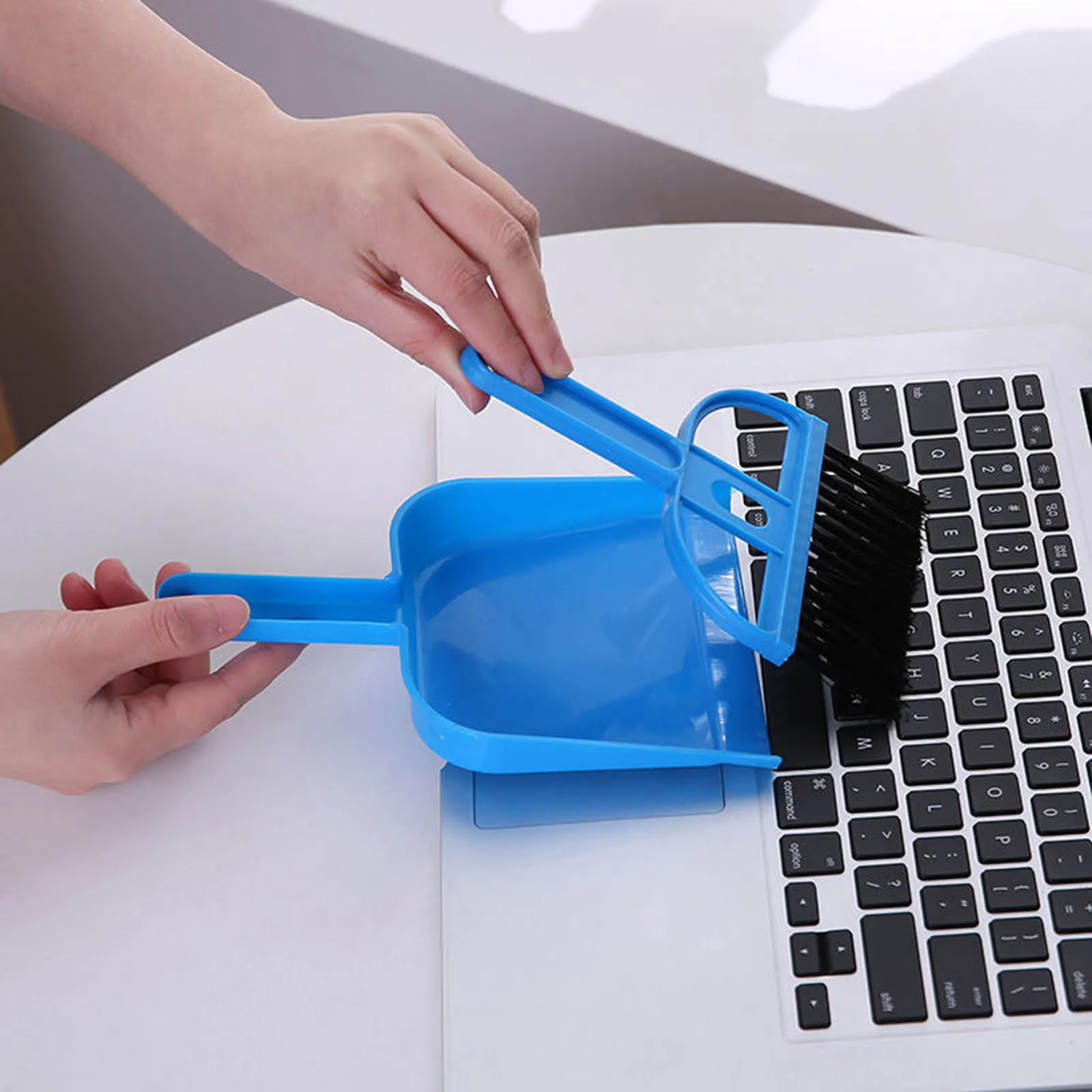 Mini Desktop Cleaning Dustpan and Brush Desktop Sweeper Garbage Shovel Small Broom Dustpans Set Table Household Cleaning Tools