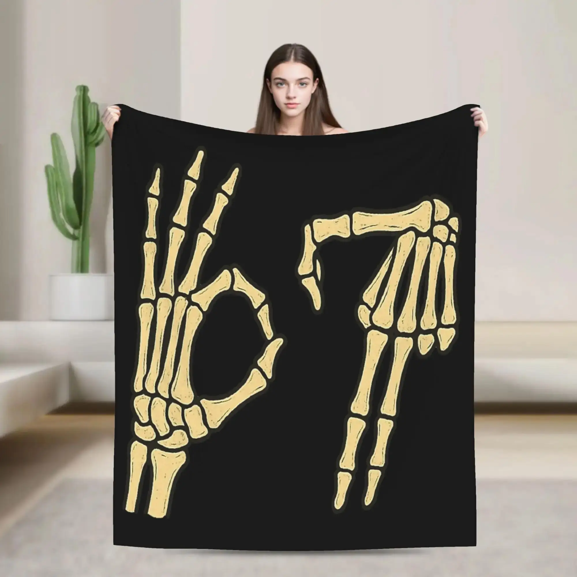 

Плед «Рука скелета» на Хэллоуин, мягкий и удобный, для детской комнаты, гостиной, весеннее постельное белье, покрывало