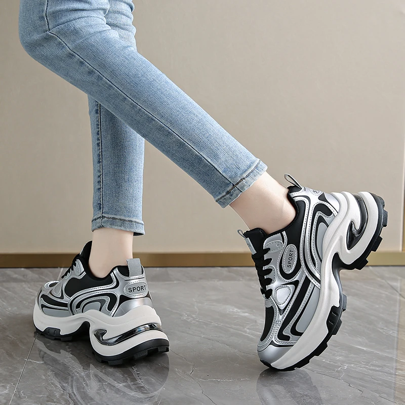 

White Chunky Sneakers for Women Fashion Non Slip Platform Sports Shoes Women PU Leather Thick Bottom Vulcanized Shoes Woman 2024