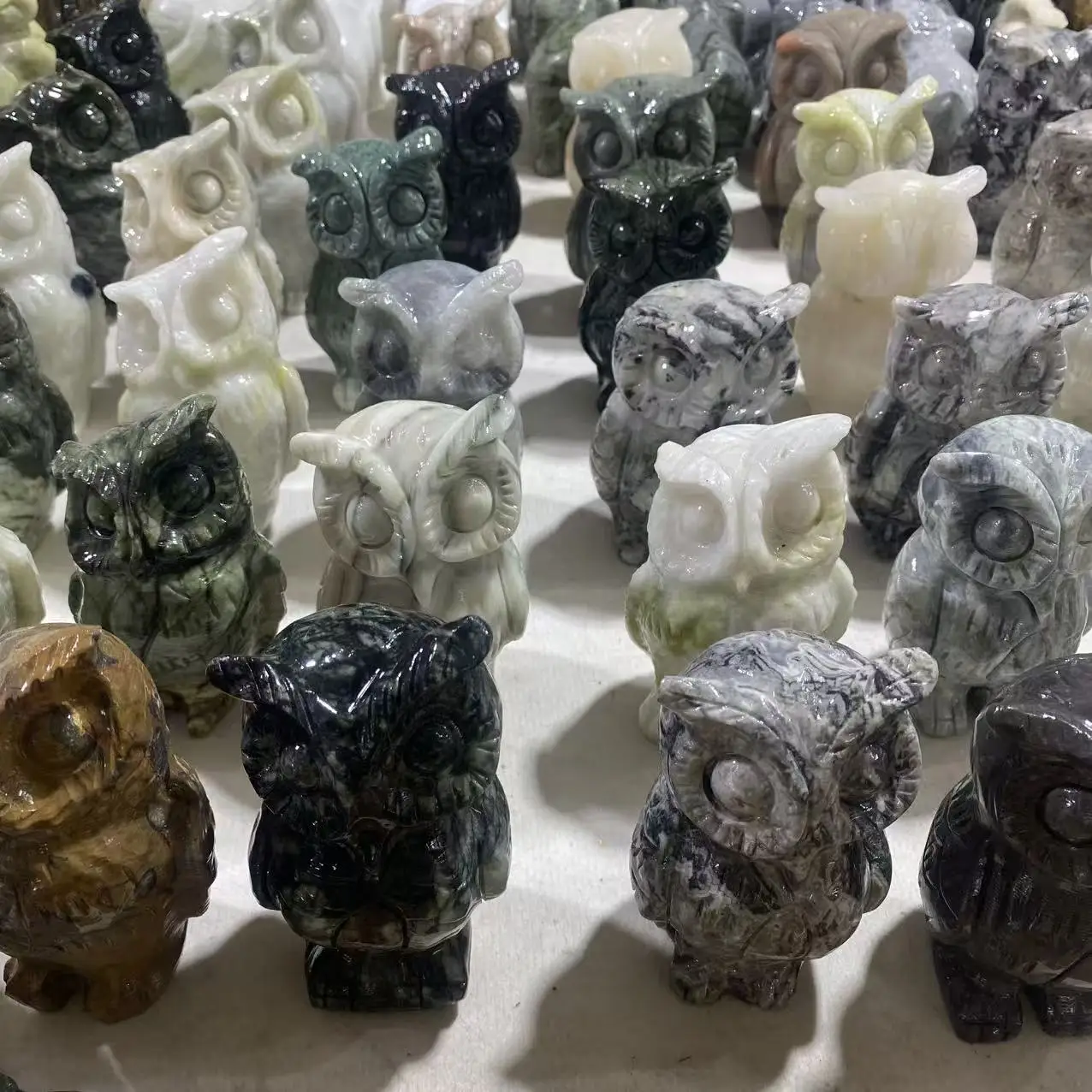 Natural Mixed Crystal Owl Carving, Energy Healing, Home Decoration, Demagnetizing For Office Use, Meditation Gift