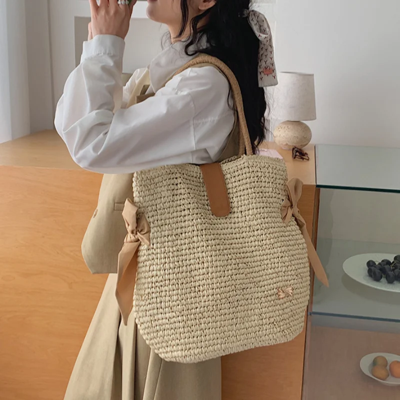 

New Woven Shoulder Bag Large Capacity Beach Travel Vacation Tote Bag Cute Bow Decoration Casual Simple Hand-woven Handbag