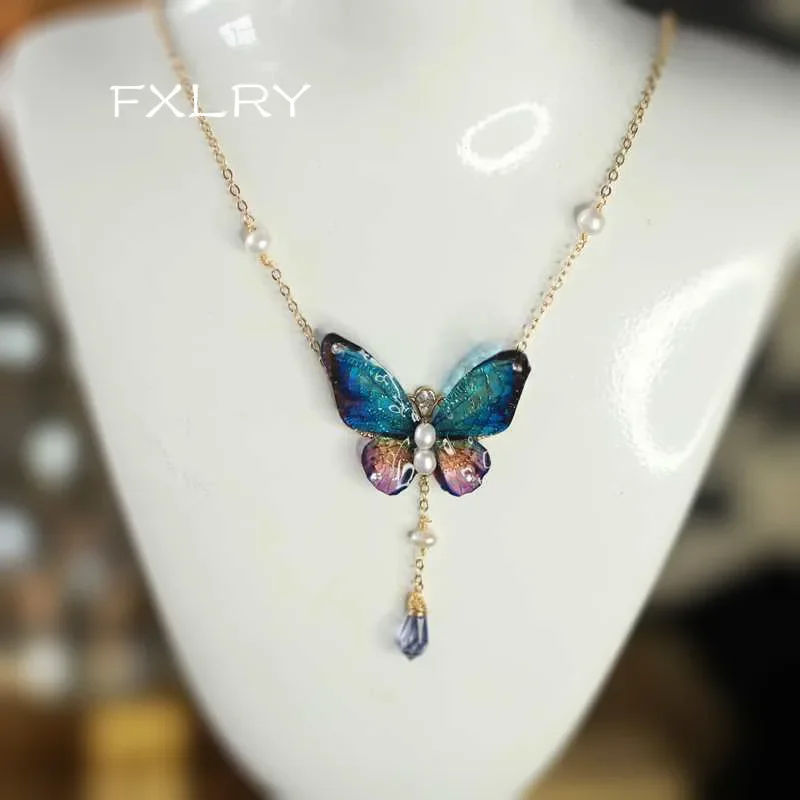 FXLRY Handmade Natural Freshwater Pearl Vintage Butterfly Short Clavicle Chain Necklace For Women's Jewelry