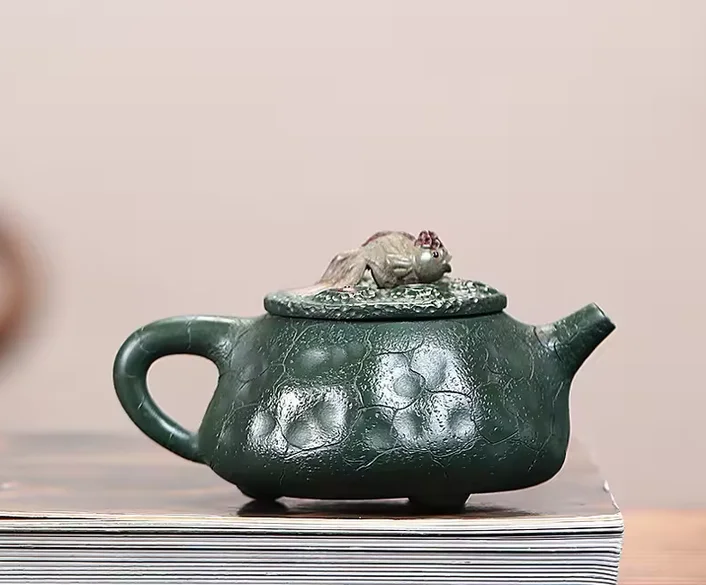 Ink Green Clay Handmade Purple Sand Pots Master Models Gold Jade Full of Stone Ladybug Tea Pot Kung Fu Tea Set