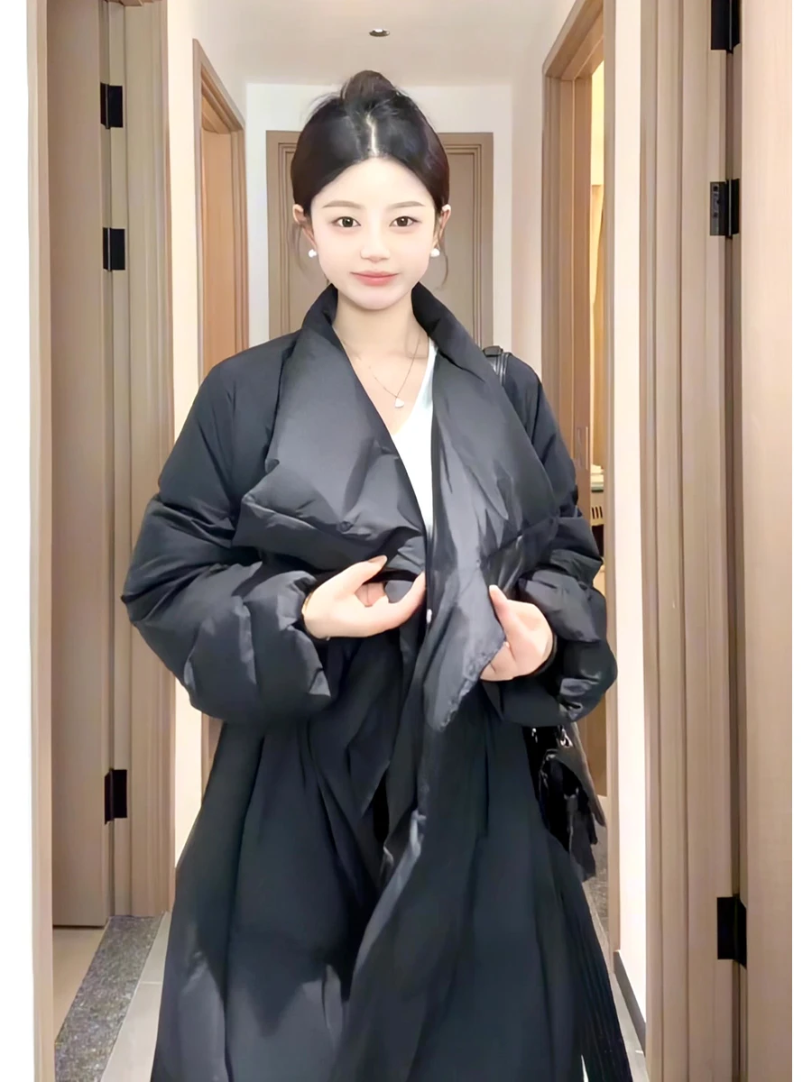 النمط الأوروبي مربوط الخصر أسفل سترة 2025 شتاء موضة جديدة طويلة فوق الركبة الأبيض بطة أسفل معطف دافئ المرأة #5