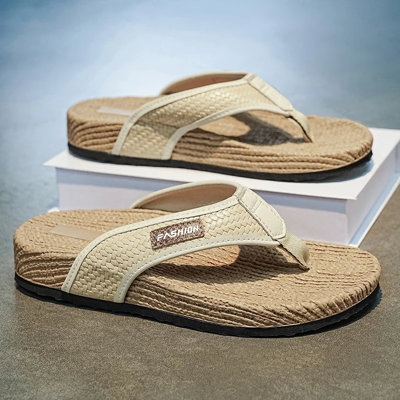 2026 Mens Casual Shoes Comfortable and Fashionable Flip-Flops Footwear Youth Solid Colour Slippers Man Trendy Anti Slip Sandal 7