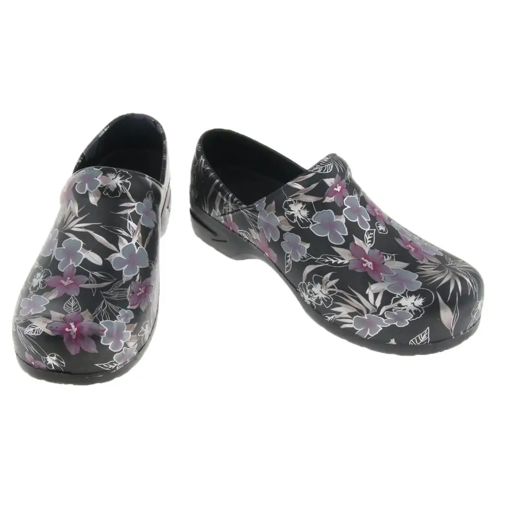 Oil Resistant Waterproof Nurse Clog Shoes Soft Breathable Safety Footwear for Doctors Hospital Kitchen